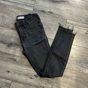 Madewell Jeans 9” High-Rise Skinny Black Pants women’s size 25